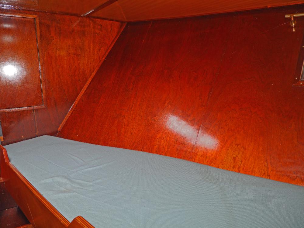 Cabin en avant, H&eacute;bergements